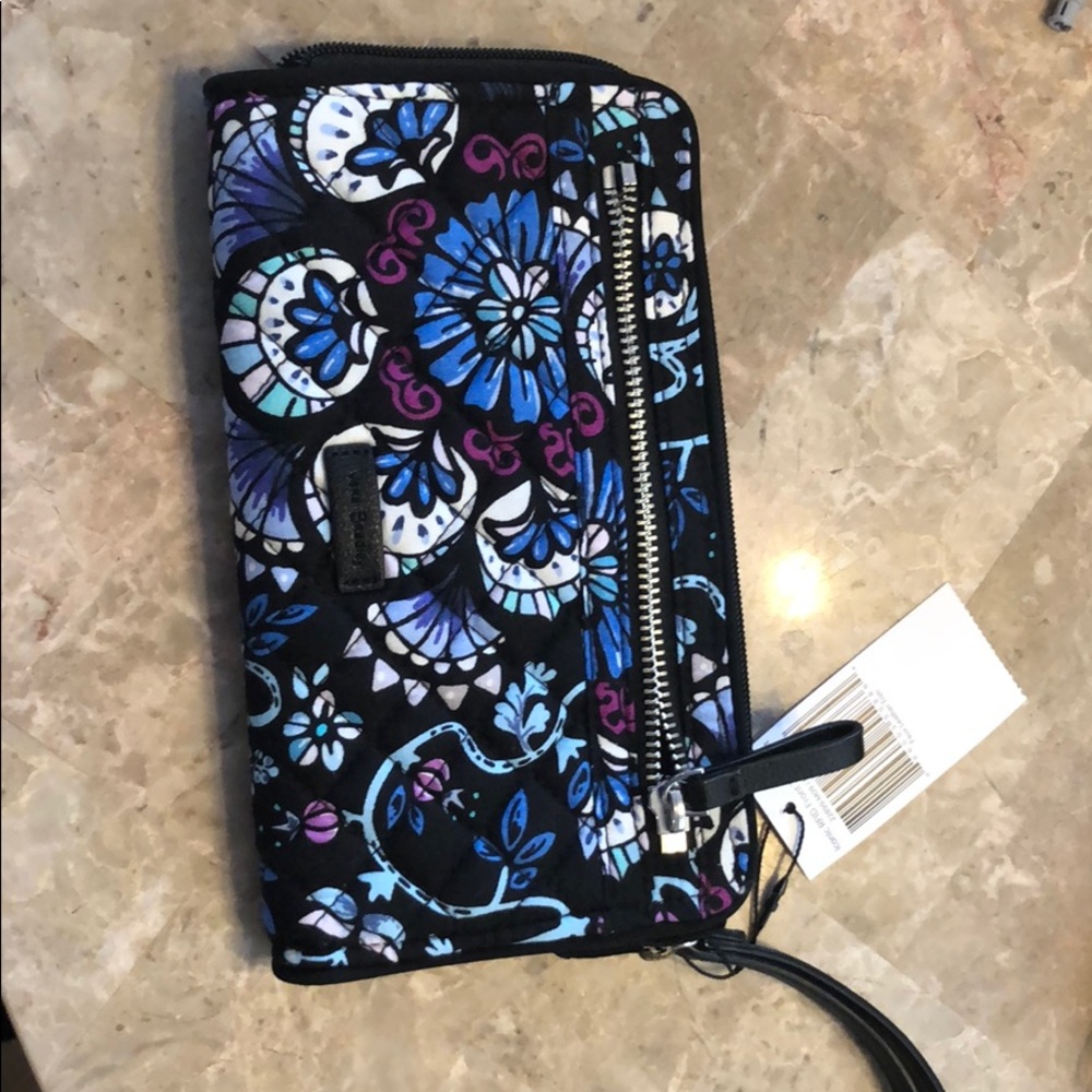 Iconic RFID Front Zip Wristlet